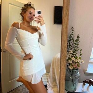 NWT White Off-Shoulder Dress
